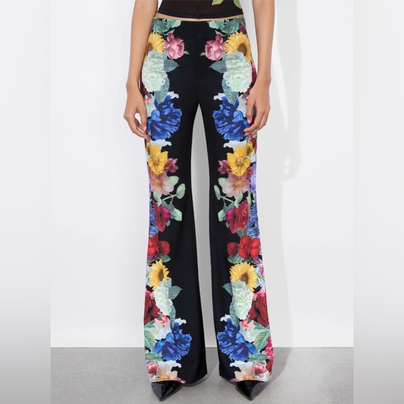 Alice + Olivia Pants - Alice + Olivia Andrew Mid Rise Pants.